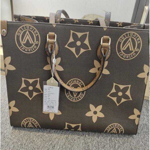 00 0人付款  淘宝 奥兰迪女包vl8106112 我等日出也等你 同款货源