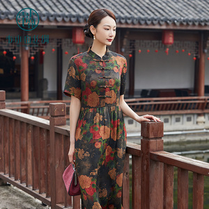 韦小宝香云纱连衣裙