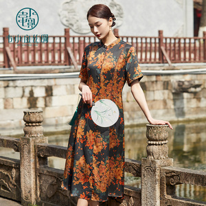 000人付款天猫韦小宝丝绸2021年新款杭州真丝连衣裙大牌桑蚕丝裙子