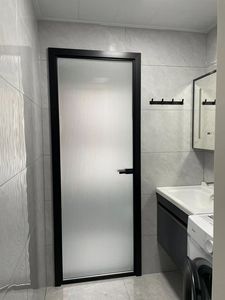 网红极窄卫生间门平开门厕所灰油砂玻璃佛山厂家钛镁铝合金