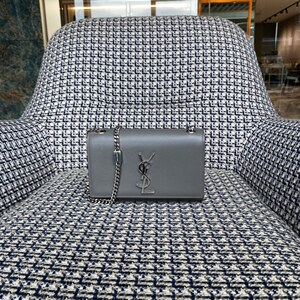 小竹子二手ysl/圣罗兰荔枝纹kate灰小号链条包3062204155   98新