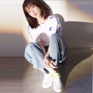 iu李知恩同款韩版新款圆领字母印花宽松短袖打底衫chict恤上衣女