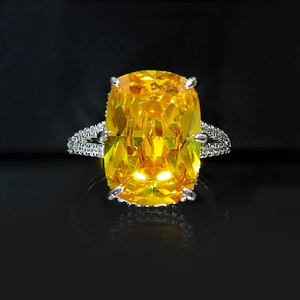 简约手工镶嵌仿真黄钻石时尚个性方形戒指女5A高碳钻黄水晶日常款