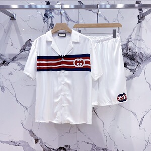 gucci/古奇夏季睡衣男女士冰丝短袖长短裤家居服丝绸休闲套装情侣