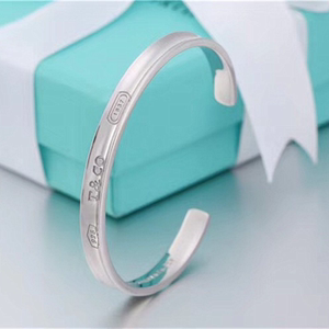 代购tiffany蒂芙尼1837黑钛手镯男女925银情侣开口镯子情人节礼物