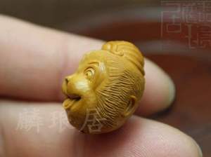 猴头齐天手工橄榄核雕刻猴子孙悟空大圣卡通核雕单颗文玩挂坠包邮