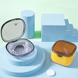 牙套盒保持器收纳盒便携随身透气可爱适隐美正畸小号哈雷盒可定制