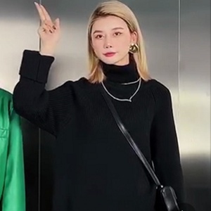 抖音同款 李李李婉君12.15小店专属上新 不规则斜裁高龄毛衣