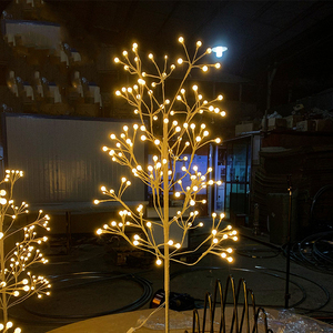 00同款货源马咪宝贝淘宝兔年树灯led房间灯饰彩灯新年发光摆件