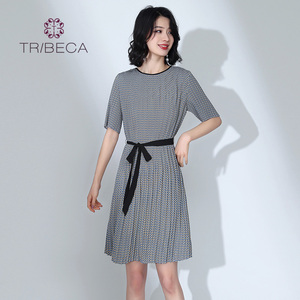 新款t2218r01l723女士雪纺拼色百褶连衣裙tribeca翠贝卡旗舰店599