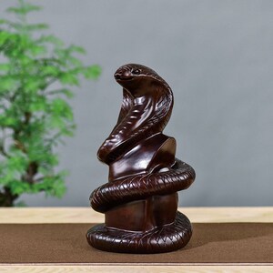 黑檀木雕蛇摆件客厅生肖蛇装饰品家居招财实木质眼镜蛇风水工艺品