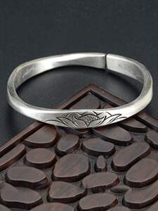 高档云南大理银手镯9999纯银手镯女手工银镯子古法复古雪花银 星