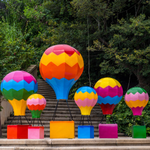 户外商场美陈大型热气球玻璃钢雕塑园林景观酒店广场落地装饰摆件