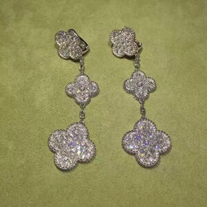 梵克雅宝三花耳环