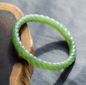 家有仙妻何莉莉同款和田玉碧玉麻花手镯绞丝圆条玉镯子拧丝