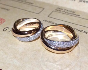 卡地亚三环戒指18k玫瑰金白金镶钻满钻男女情侣对戒 项链 耳钉