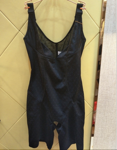 清仓茜施尔专柜正品享塑舒适瘦身平角连体衣身材管理s8941l-1398