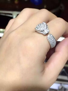 卡地亚豹头戒指18k玫瑰金白金满钻半钻开口豹子男女对戒项链