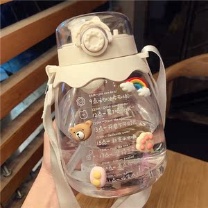 小胖墩水壶网红水杯可爱韩式风格学生女夏季吸管pp斜挎可背女生