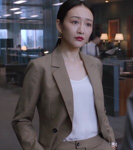 欧美2020春新款精英律师王鸥蓝红明星同款西装宽松时尚阔腿裤套装