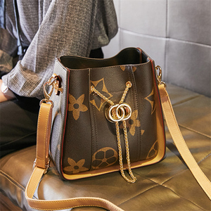 迪奥菲菲高纺名牌包包2021新款女士夏老花女包水桶包大容量时尚斜