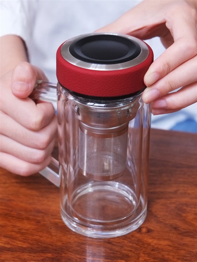 带把手办公茶杯家用水杯男女创意隔离杯双层玻璃杯分离泡茶叶杯子
