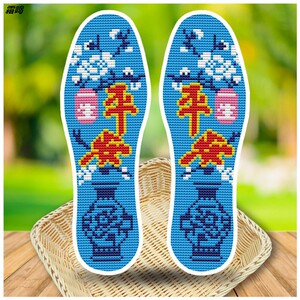 袜底板十字绣手工鞋垫自己绣布面小格子女可爱男友情侣同款网吸汗
