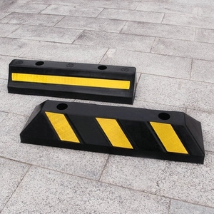 定位块橡塑挡车器地面车库用停车用阻止车退汽车库小车位停车场用