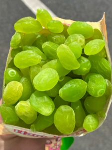 绿瓜子梅无核梅肉翡翠梅话梅新鲜水果干酸梅干果脯蜜饯解馋零食