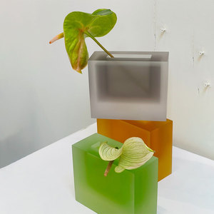 博主推荐place in place 树脂透明花瓶(绿/青灰/琥珀)花瓶玻璃
