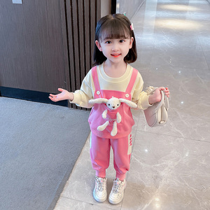 女宝宝套装秋装洋气可爱网红小孩两件套一2到3四五岁半女童的衣服