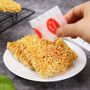 吃得开干吃面双胞胎62g50袋整箱装清真方便面80后怀旧版干脆面