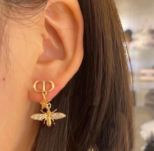sophiadai07淘宝正品代购dior迪奥星星耳钉字母cd满钻经典款小蜜蜂
