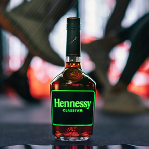 轩尼诗新点干邑白兰地 700ml荧光派对版夜店酒吧调酒hennessy洋酒