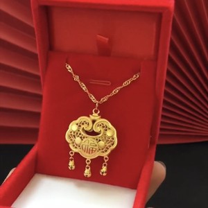 结婚金锁长命锁