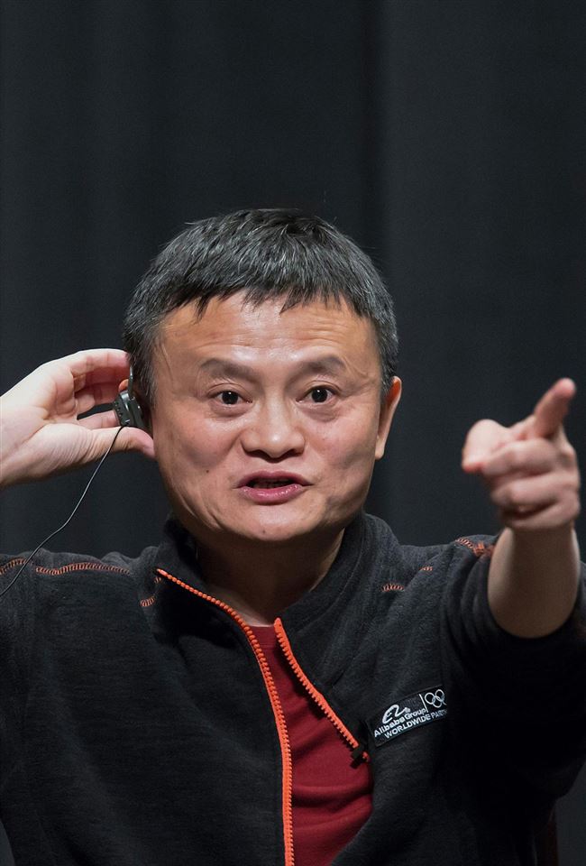 装饰画画像财神爷马云海报摆台挂带框头像照片相片壁纸墙贴纸定制