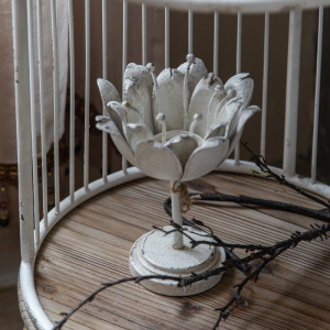 复古做旧铁艺莲花蜡烛台架民宿咖啡厅家用装饰摆件样板房拍照道具