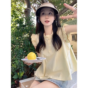 法式甜美黄色小飞袖衬衫女夏季小众设计感减龄宽松娃娃衫短款上衣