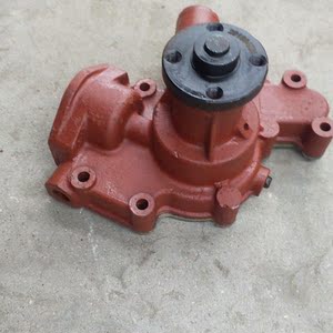 盐城黄海金马254/304/354/404a拖拉机配件常柴390/490发动机水泵