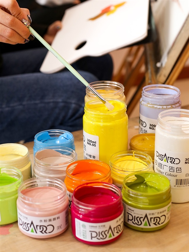 毕沙罗水粉颜料罐装