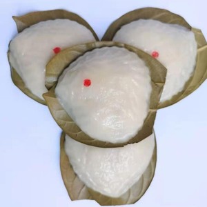 粤西高州特产广东茂名寿桃籺白色糍粑籺农家新鲜现做糯米艾籺化州