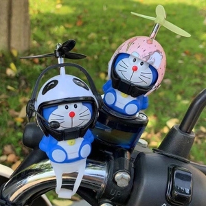 哆啦a梦竹蜻蜓头盔儿童小叮当猫车载电动车头盔摆件自行车铃铛灯