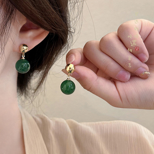 新中式绿色玛瑙圆形耳环女气质复古独特高级感耳钉适合夏天的耳饰