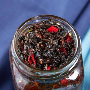 湖南特产秘制紫苏酱农家腌制辣椒酱紫苏叶泡菜下饭罐装咸菜开胃菜