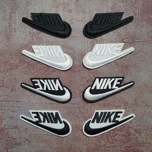 运动耐克logo刺绣布贴左右对称黑色鞋子衣服装饰修补破洞补丁阿迪