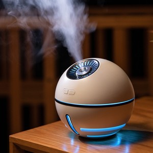 太空球加湿器办公室桌面小型香薰喷雾空气保湿家用静音卧室学生宿