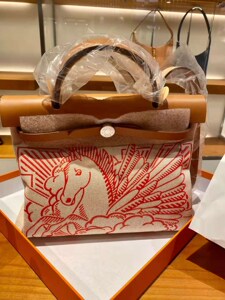 hermes/爱马仕限定红蓝飞马帆布包herbag31/39单肩斜挎手提包女包