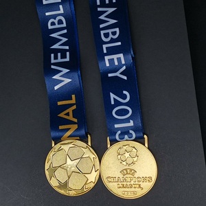 拜仁2013活动现货年欧冠德甲收藏奖牌足球球迷主题装修装饰纪念品