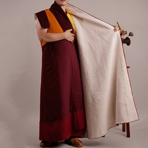 佛教加绒出家人藏传红色大红藏族僧人僧衣服装冬长款东嘎居士服饰