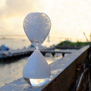 创意液体水液体水滴生日礼品可爱梦幻气泡泡沫爱情沙漏液体瓶摆件